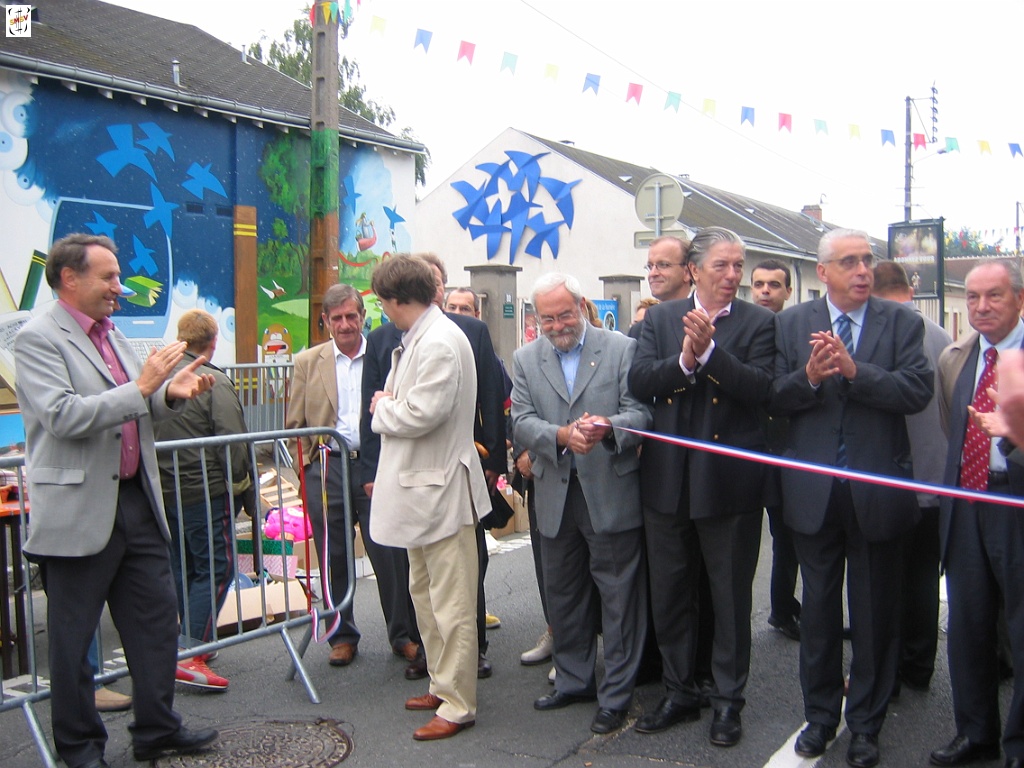 IMG00023.JPG - Inauguration de la brocante